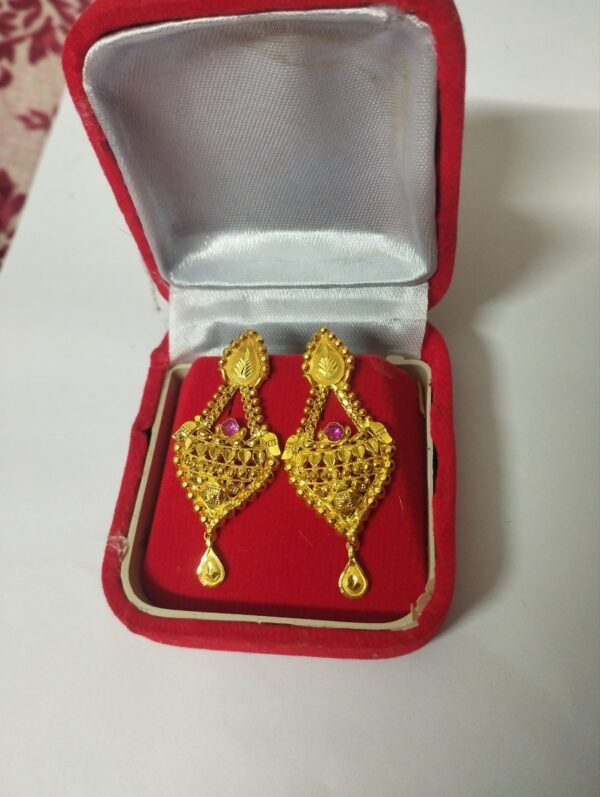 Dul 3.690g gold ornament 22 CT hallmark